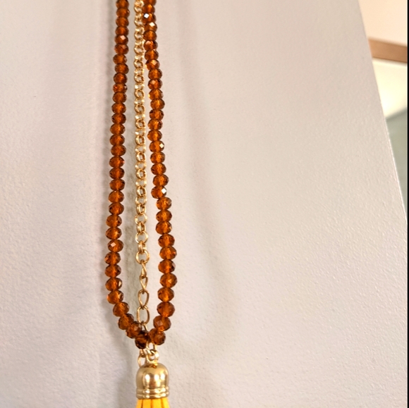 Yellow leather and Copper beaded necklace - Picture 3 of 5